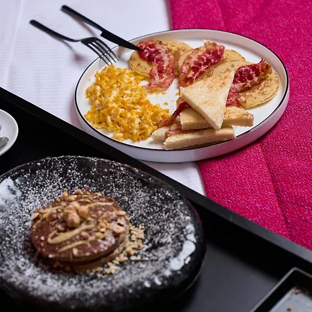 Oro Private Varcaturo