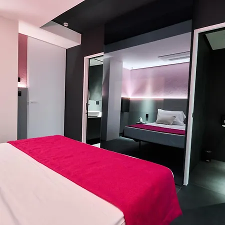 Oro Private Hotel